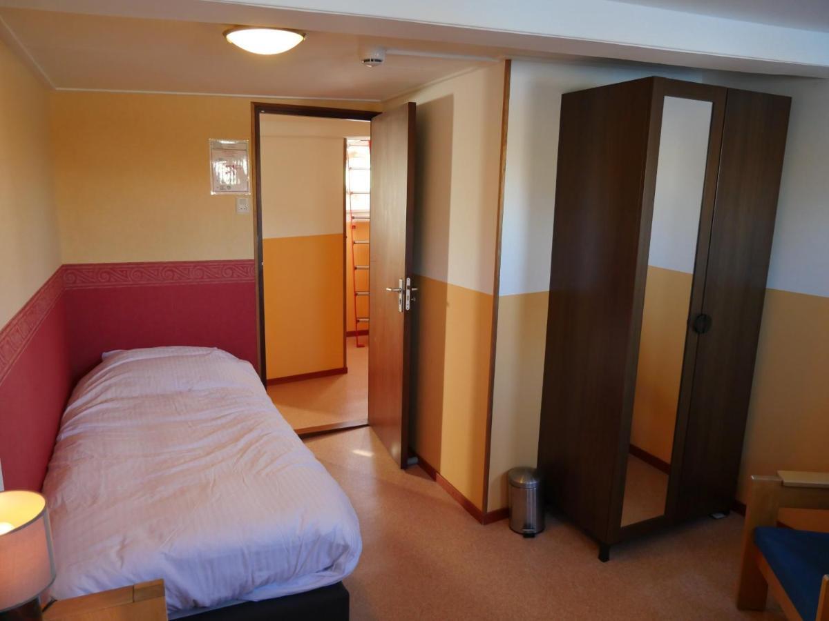 De Logeerboot Dordrecht Bed & Breakfast Luaran gambar