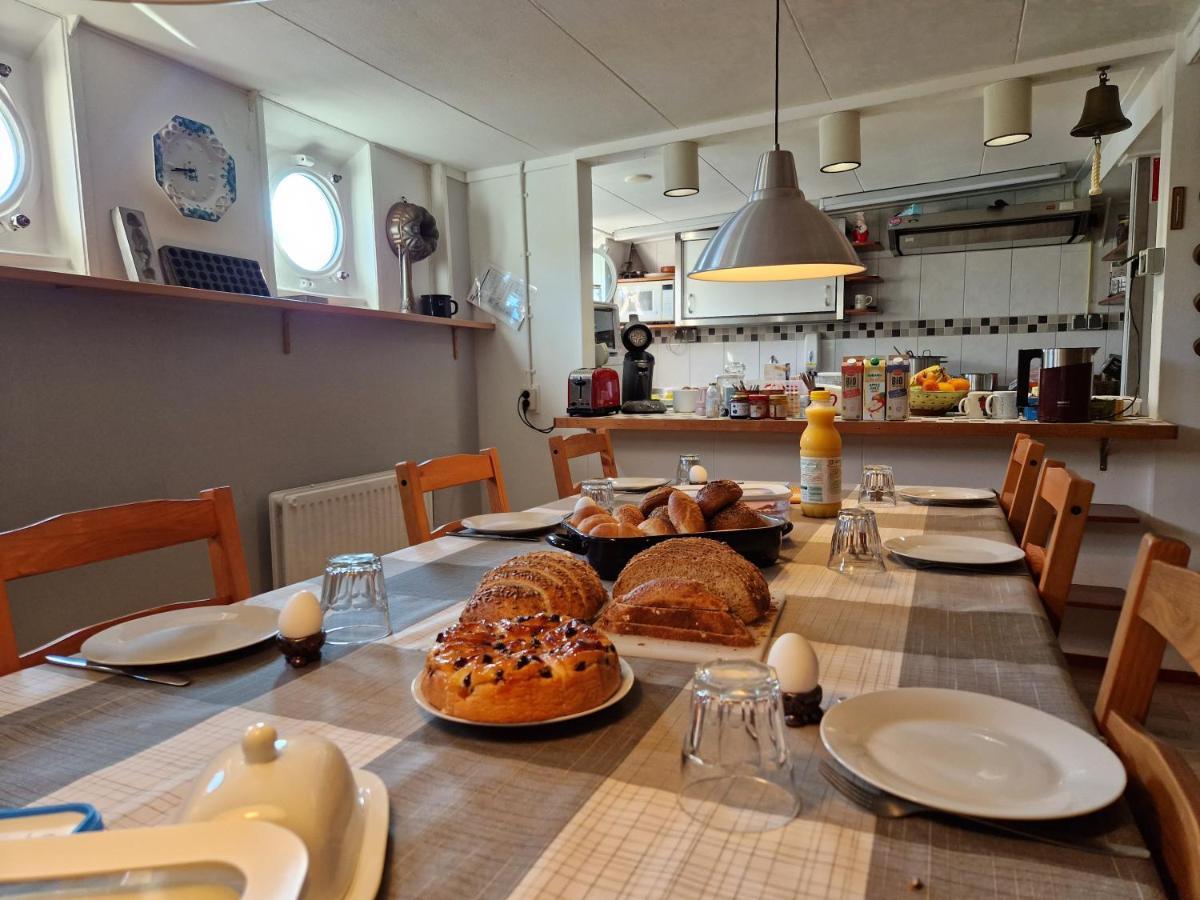 De Logeerboot Dordrecht Bed & Breakfast Luaran gambar